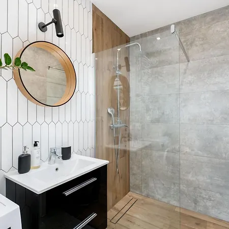 Malila Premium Cracow Konopnickiej 63e Apartment